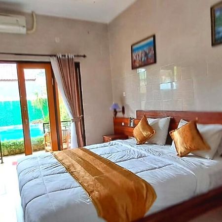 Wahyuga Sari Guest House Nita Salon & Spa Nusa Lembongan  Luaran gambar