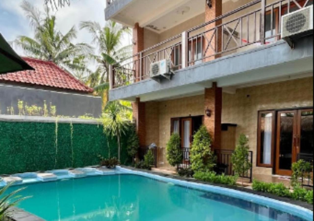 Wahyuga Sari Guest House Nita Salon & Spa Nusa Lembongan  Luaran gambar